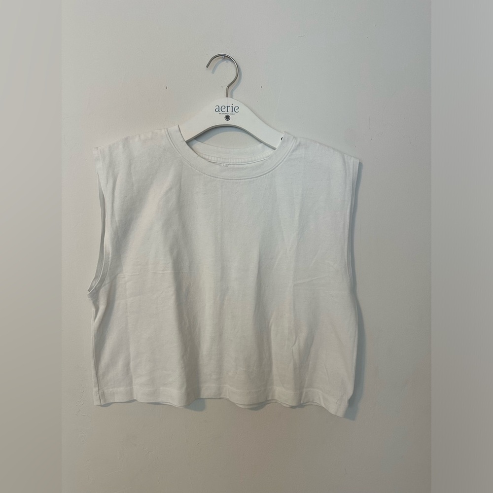 American Eagle Cropped Muscle Tee